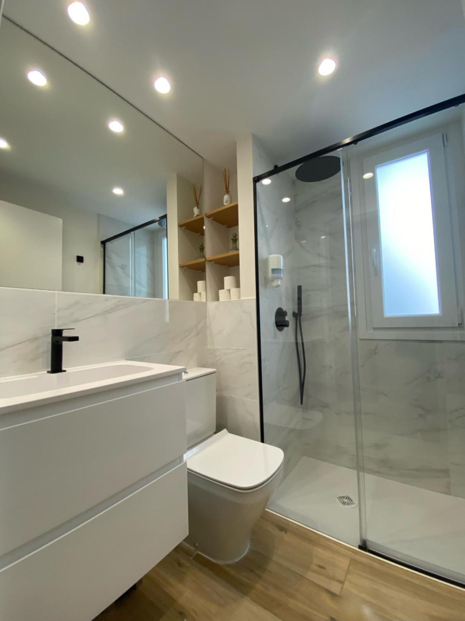 Balmoral By Basque Homes ซานเซบาสเตียน ภายนอก รูปภาพ